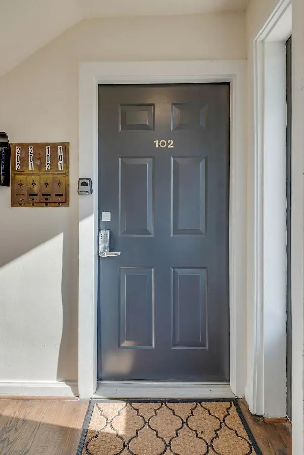 Apartment By Vandy Minutes To Downtown -102 Nashville